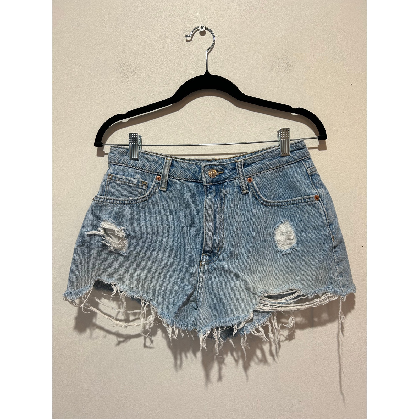 Forever 21 Jeans Shorts Womens 27 Light Wash Distressed